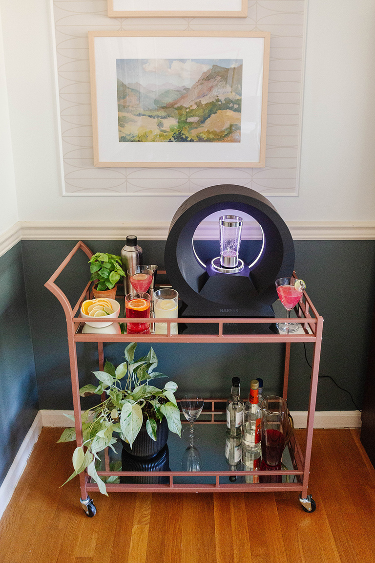 A Smart Cocktail Maker For 2026 Parties