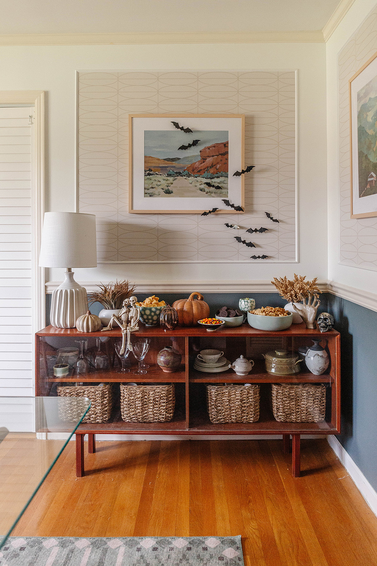 Easy Halloween Party Buffet Styling Ideas