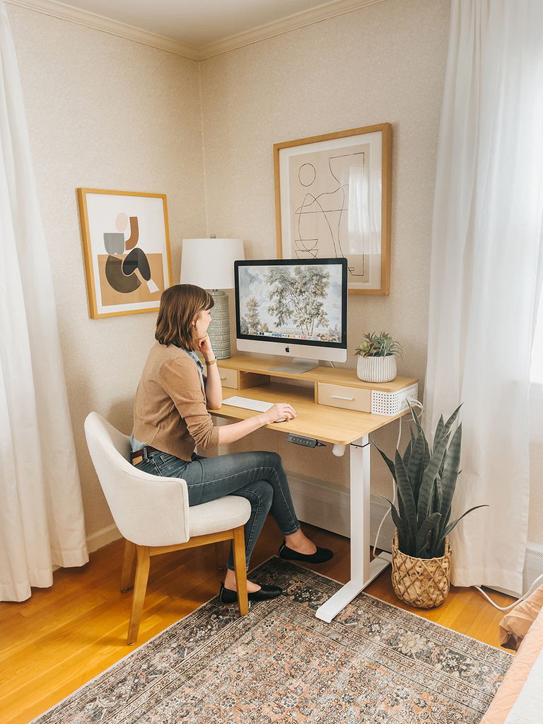 9-To-5 Style: Cozy Office Décor Tips To Try