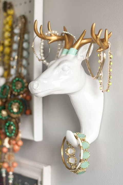 Deer head jewelry holder discount
