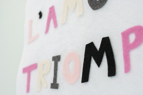 DIY-Felt-Banner-10