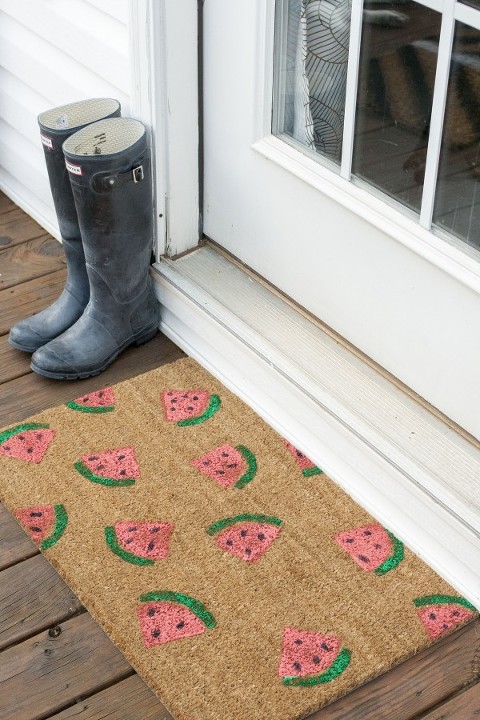 How To Make A DIY Watermelon Welcome Mat