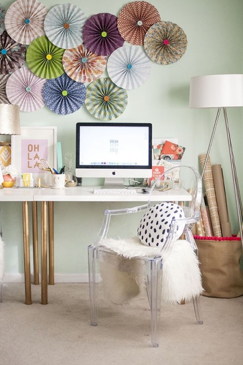 ehow-pillow-embellishment-23