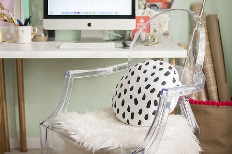 ehow-pillow-embellishment-24