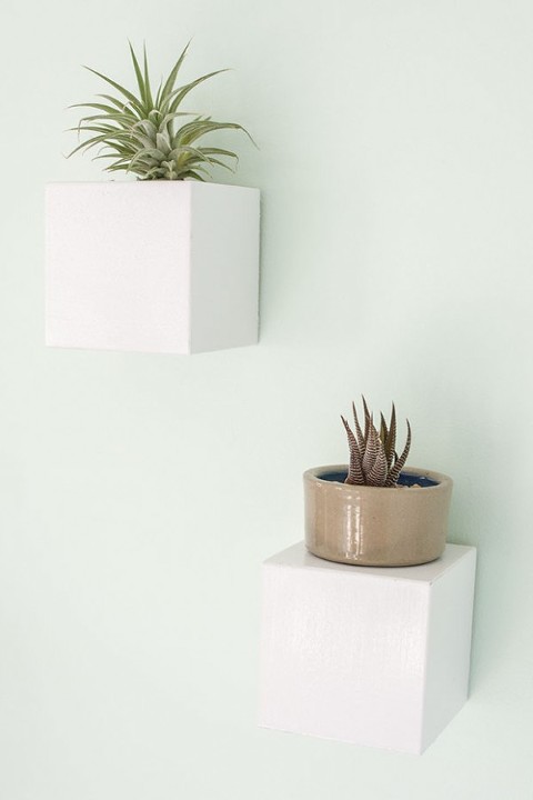 eHow-Block-Planters-04