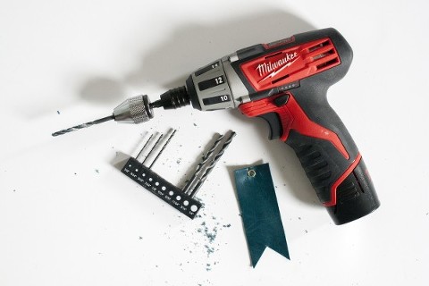 DIY-Leather-Key-Tags-03