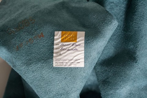 DIY-Leather-Key-Tags-12