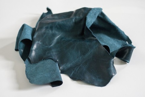 DIY-Leather-Key-Tags-13