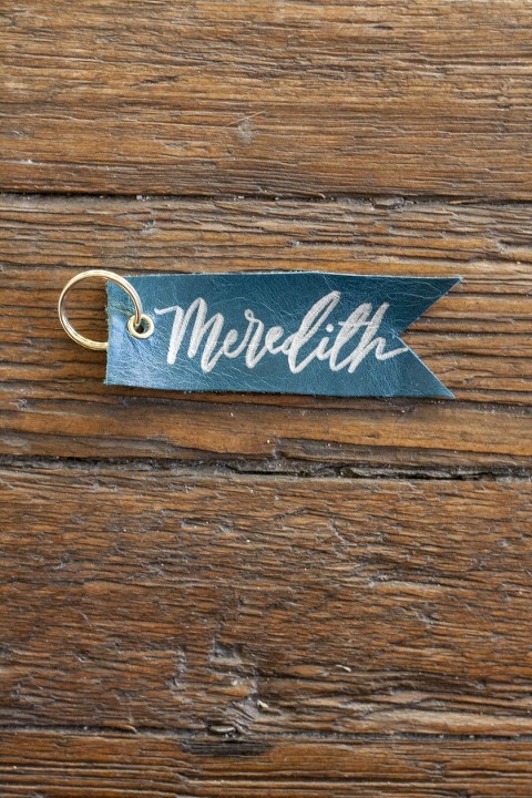 DIY-Leather-Key-Tags-17