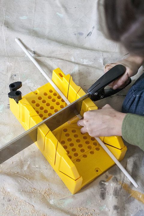 DIY Two-Tone Scarf Stand