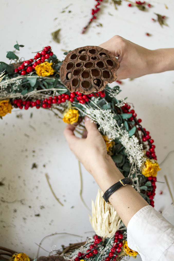 DIY-Seasonal-Wreath-27