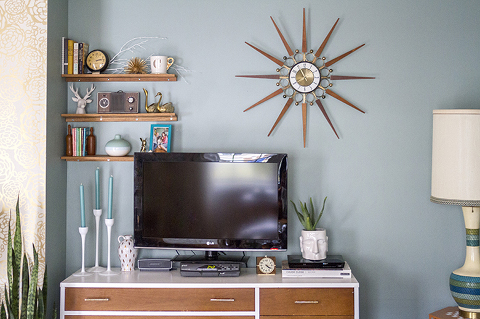 DIY Industrial Built-In Shelving | Dream Green DIY