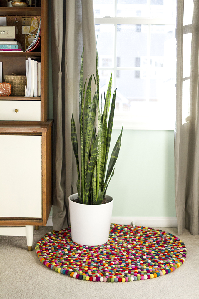 Felt Ball Rug | Dream Green DIY