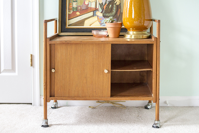 Thrift Store Scores: Williamsburg Antiques Mall | Dream Green DIY