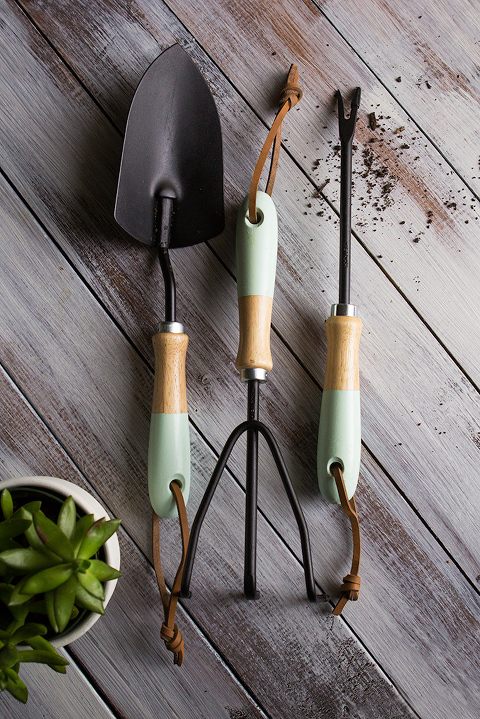 DIY Painted Dipped Garden Tools | Sarah Hearts + Dream Green DIY