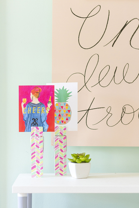 DIY Painted Clothespin Photo + Card Holders | Dream Green DIY + @decoart