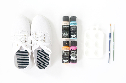 DIY Hand Painted Popsicle Canvas Shoes | Dream Green DIY