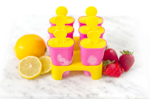 DIY Strawberry Lemonade Popsicles | Dream Green DIY