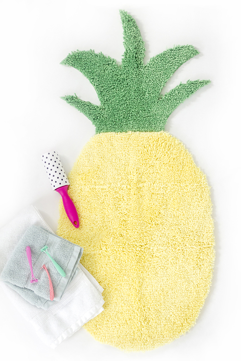 How To Make A Pineapple Shaped Bath Mat | Dream Green DIY