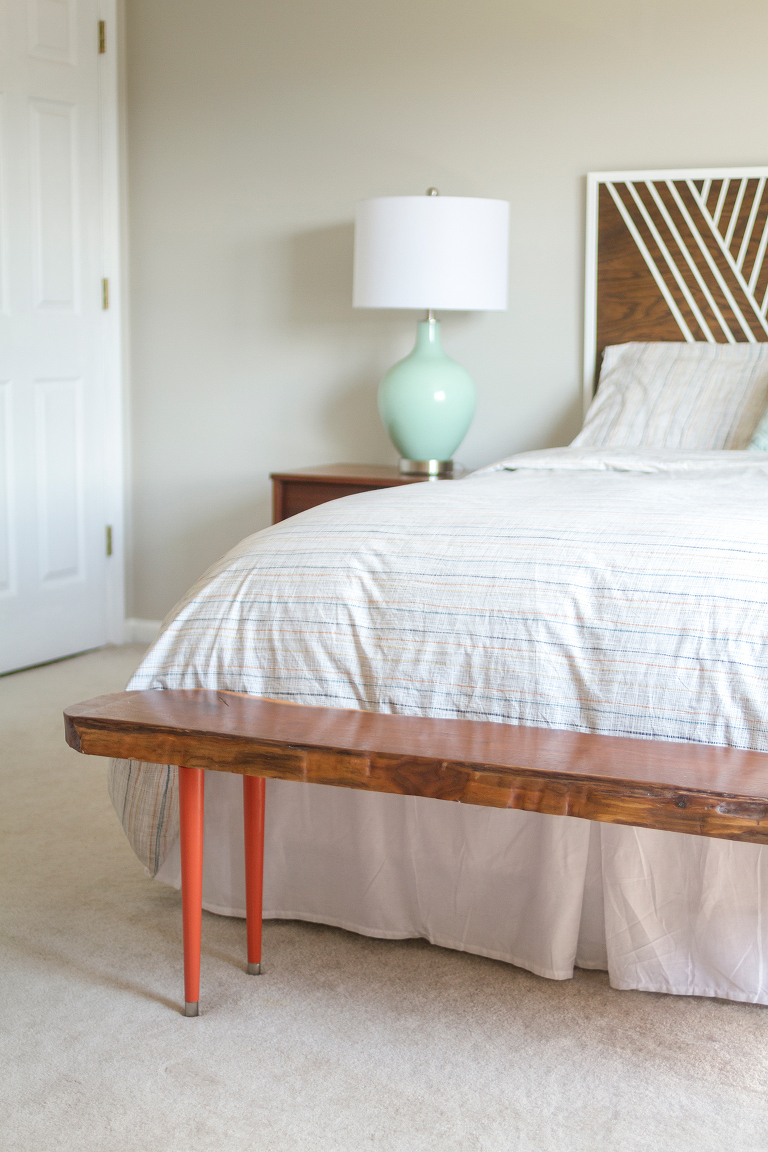 How To Make A DIY Live Edge Wood Bench (Or Coffee Table!) | Dream Green DIY