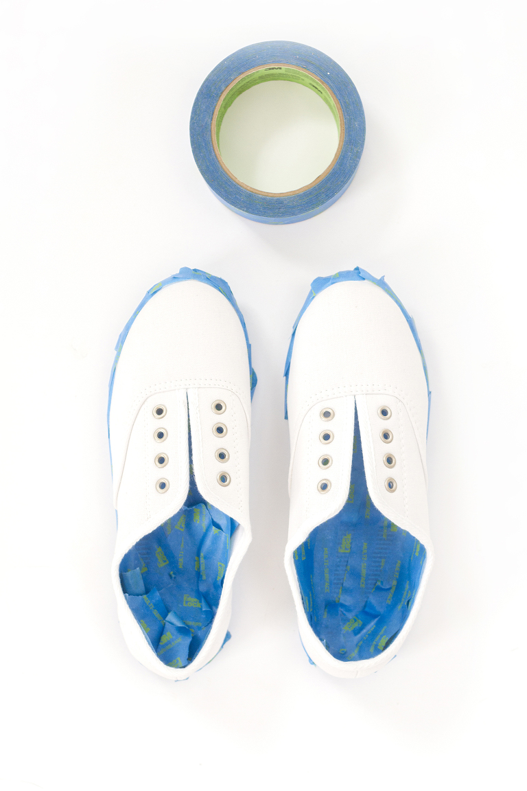 DIY Abstract Paint Splatter Shoes | Dream Green DIY