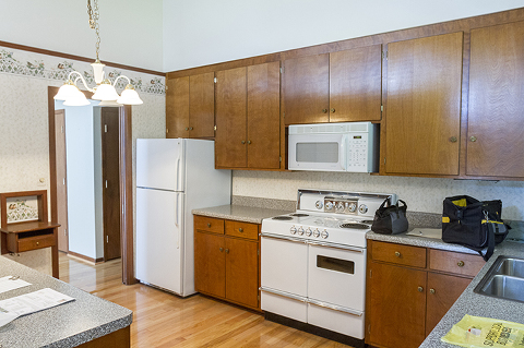 Mid-Century Modern House Tour | Dream Green DIY