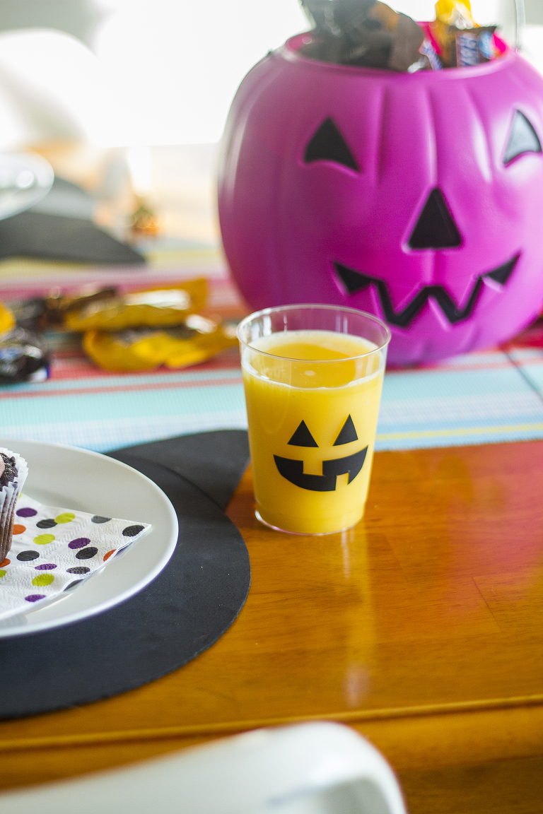 DIY-Black-Cat-Placemats-28