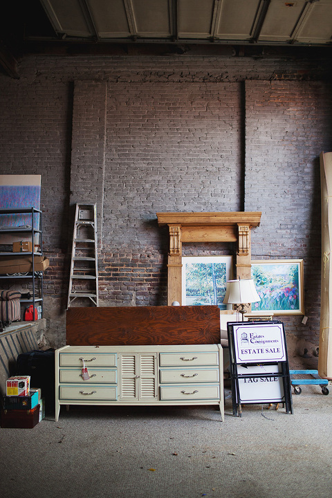 How To Shop A Thrift Store Like A Pro | Dream Green DIY (Photos: Mallory Benedict)