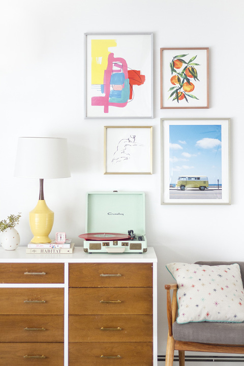 How To Master The Metallic Frame Fad | Dream Green DIY