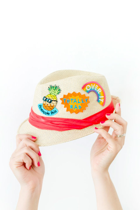 DIY Semi-Permanent Patched Straw Hat | dreamgreendiy.com