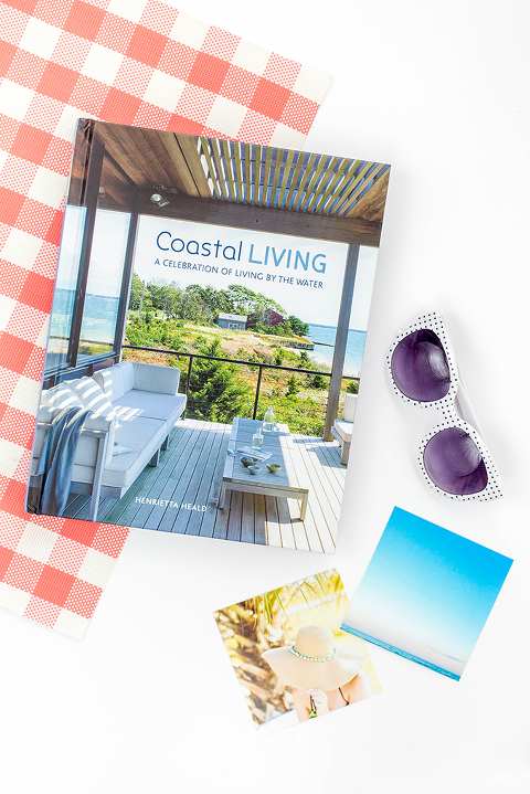 A Review Of The Book Coastal Living By Henrietta Heald |dreamgreendiy.com