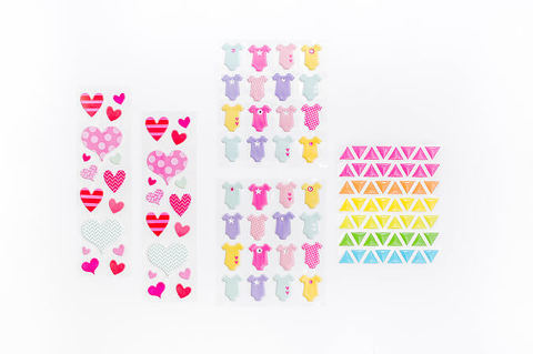 DIY Baby Shower Sticker Snack Toothpicks | dreamgreendiy.com
