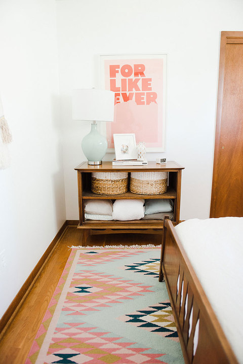 5 Multipurpose Storage Solutions For Your Guest Room | dreamgreendiy.com