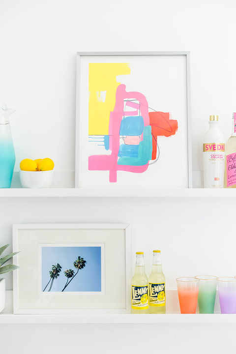 2 Ways To Style Dining Room Wall Shelves | dreamgreendiy.com + @minted