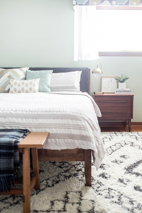 How To Upgrade To A King Size Mattress | dreamgreendiy.com + @Gelfoambed