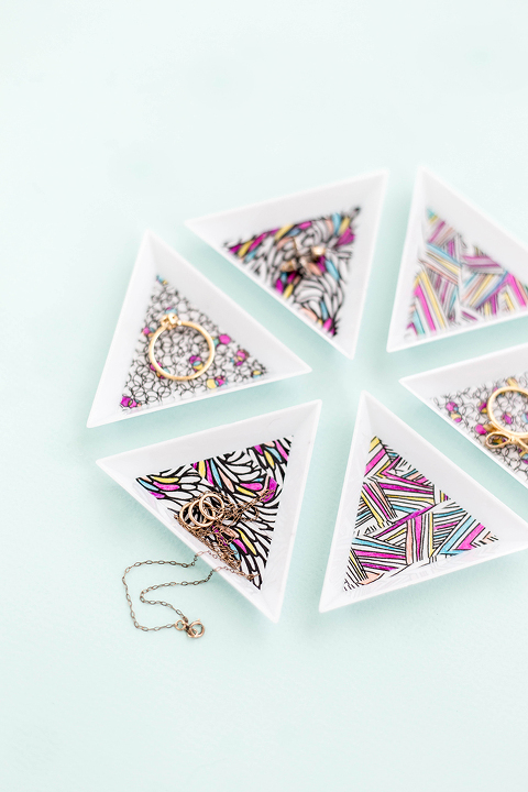DIY Mini Color-Your-Own Washi Tape Jewelry Trays | dreamgreendiy.com + @orientaltrading