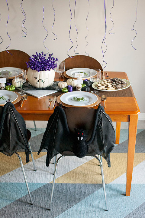 A Jewel-Toned At-Home Halloween Bash | dreamgreendiy.com