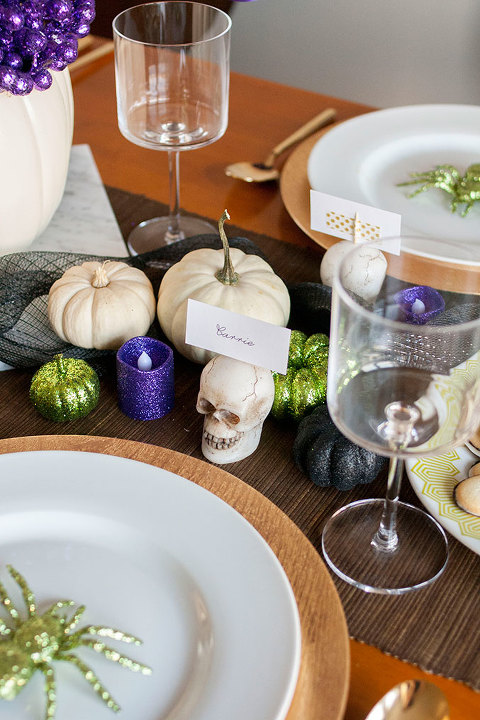 A Jewel-Toned At-Home Halloween Bash | dreamgreendiy.com