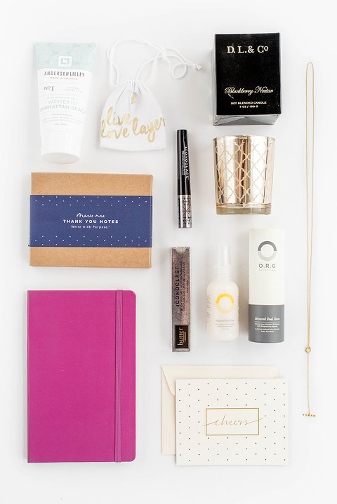 How To #treatyoself This Christmas Shopping Season | dreamgreendiy.com + @fabfitfun