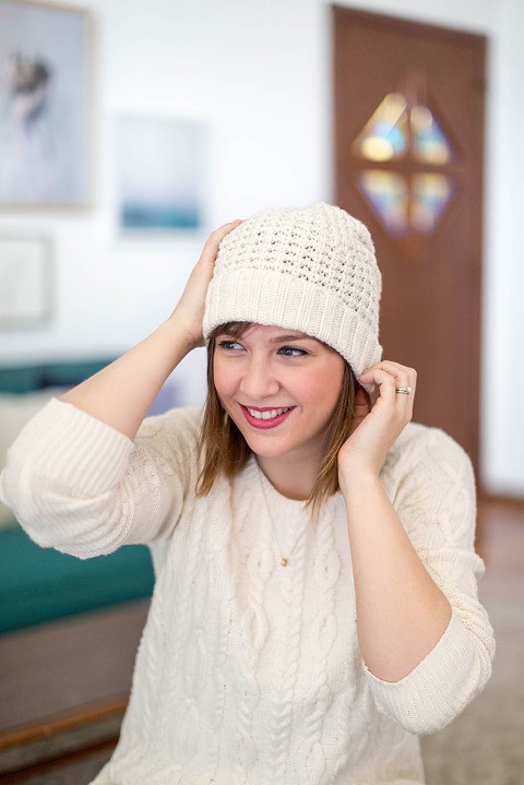 Soothe Your Migraine With A DIY Beanie Ice Pack | dreamgreendiy.com