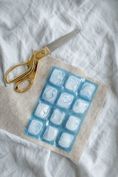 Soothe Your Migraine With A DIY Beanie Ice Pack | dreamgreendiy.com