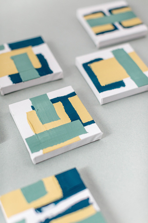 DIY Mini Modern Abstract Painting Installation | dreamgreendiy.com + @orientaltrading