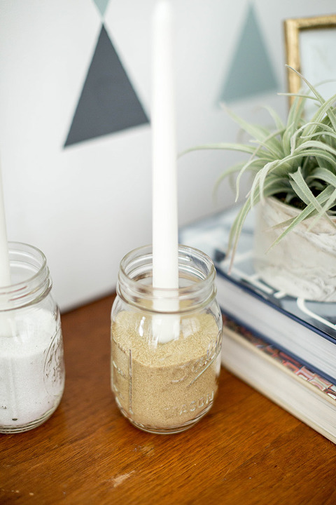 Minimalist Mason Jar Candle Holder | dreamgreendiy.com + @orientaltrading #ad