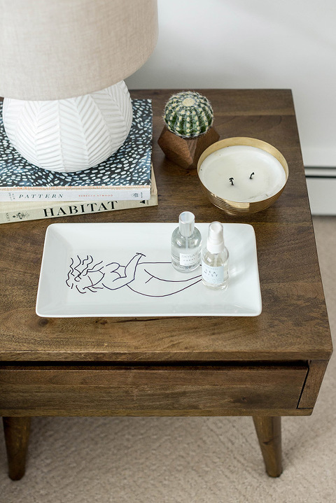 DIY Vintage-Inspired Sketched Lady Platter