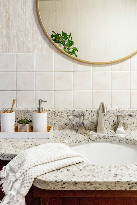 8 Bath Updates You Can Pull Off In A Weekend | dreamgreendiy.com + @homedepot #ad