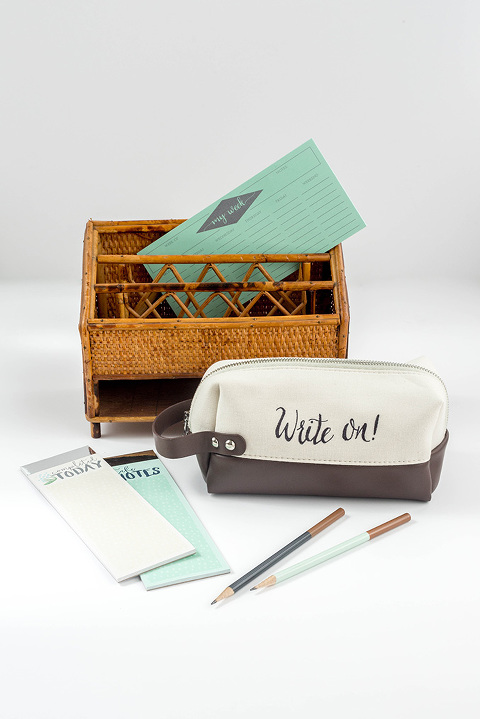 DIY ‘Write on!’ Pencil case + Giveaway