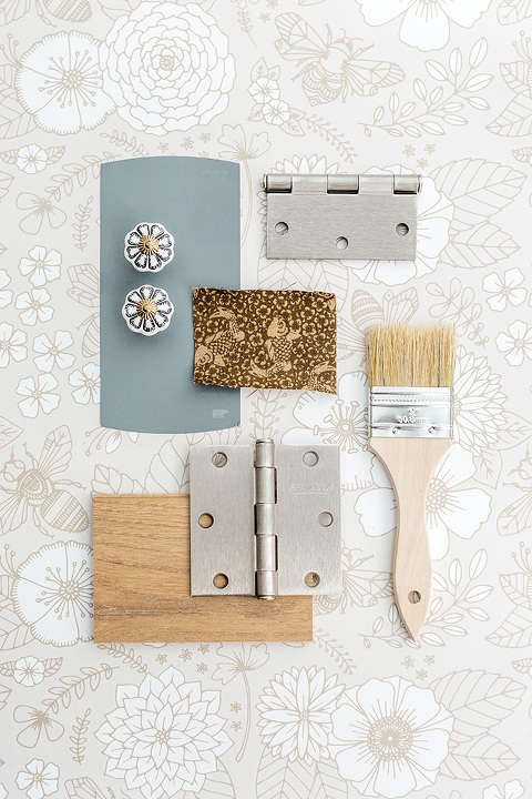 3 Hardware Finishes, 3 Different Ways | dreamgreendiy.com + @SchlageLocks #ad