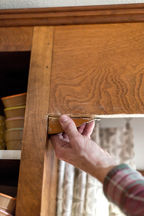 How To Remove Decorative Cabinet Scrollwork