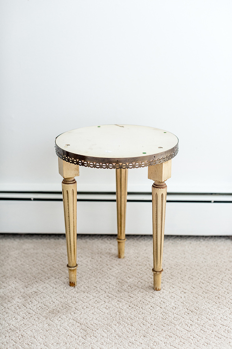 How To Makeover A Thrifted Table With Paint | dreamgreendiy.com + @kilzbrand