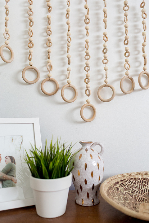 DIY Wooden Rings Wall Hanging